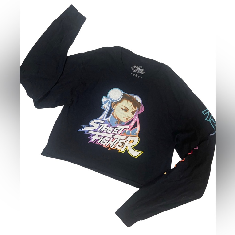 Street Fighter Graphic Cropped Long Sleeve Tee
